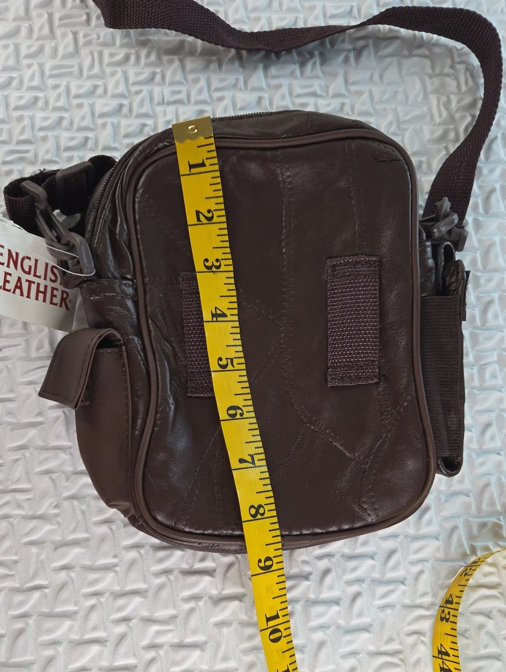 Crossbody MENS SLING BAG.Brown. English Leather PVC. RAIN RESISTANT